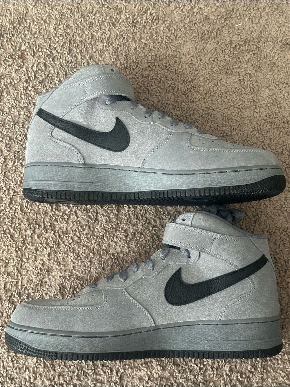Nike Air Force 1 Mid Suede Sneakers in Gray with Black Swoosh - Picture 2 of 6